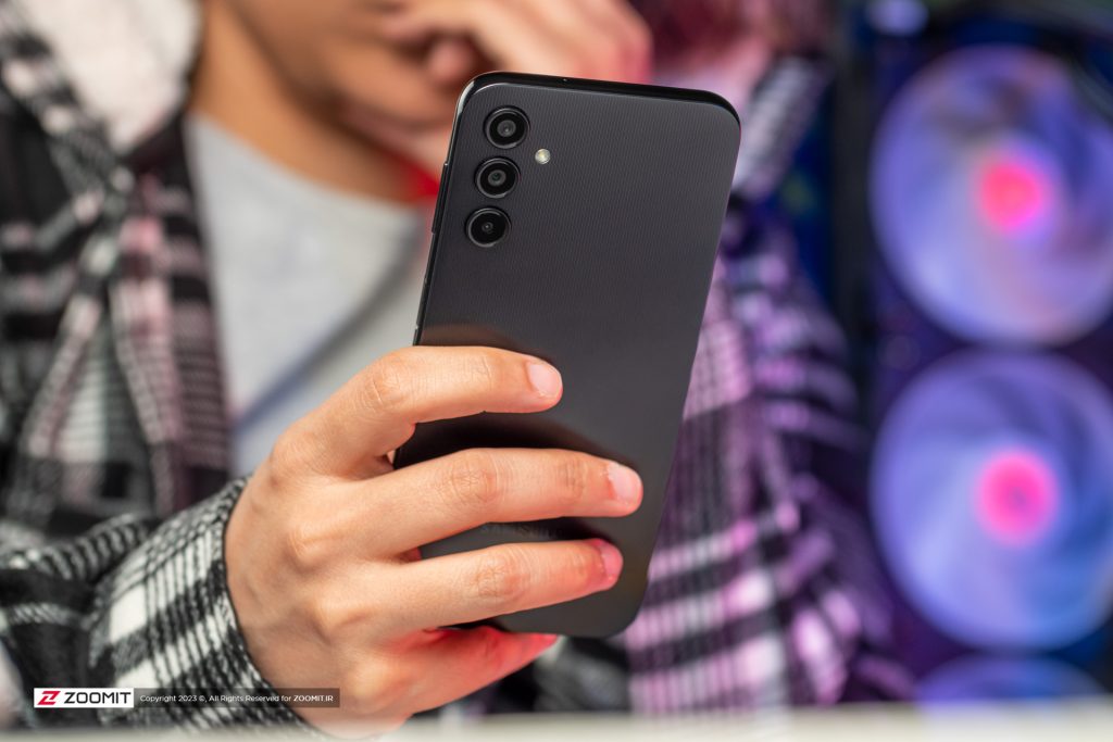 گوشی اقتصادی سامسونگ به‌طور غیرمنتظره به One UI 6.1 آپدیت شد