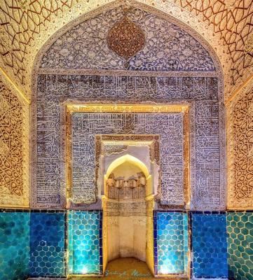 محراب مسجد جامع ساوه، نمونه‌ای زیبا از هنر دوره اسلامی