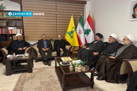حضور سید حسن خمینی در دفتر حزب الله لبنان در تهران