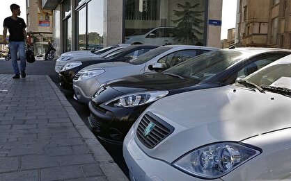 قفل شدن بازار خودرو، شوک شدیدی به خریداران خودرو وارد شد