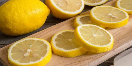 خواص باورنکرنی لیمو ترش برای پوست و نحوه استفاده صحیح از آن